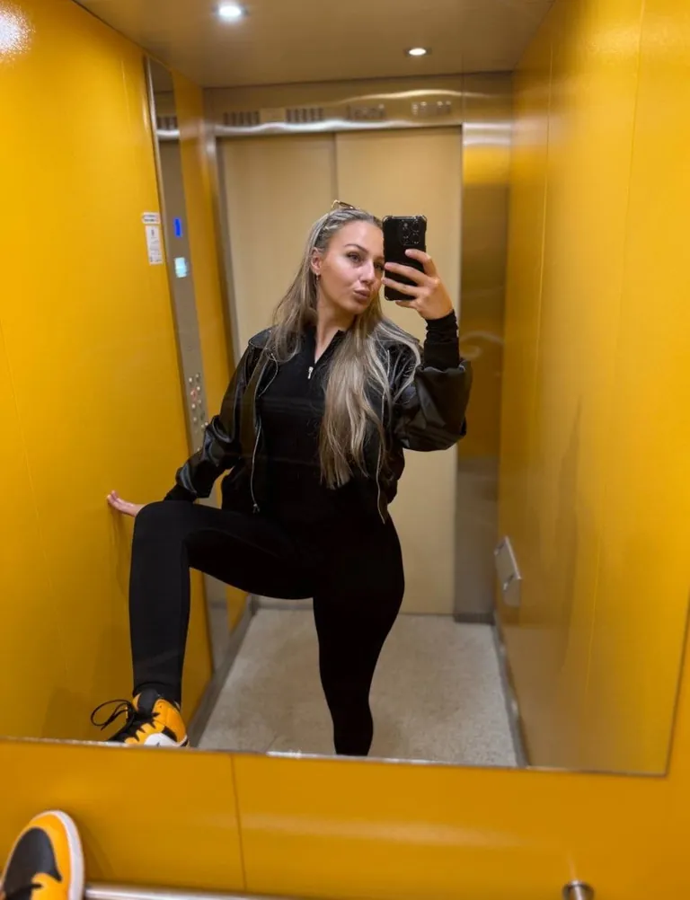 I think I look better without clothes