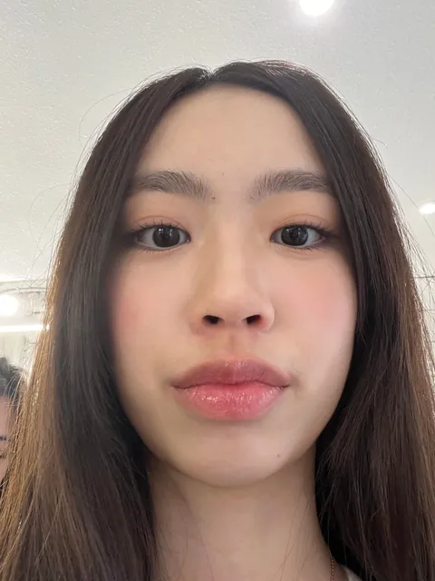 How come my makeup always ends up looking "natural" regardless of how much product I put on?