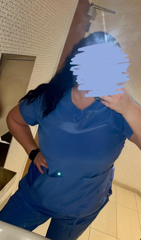 Swipe to see what’s under my scrubs [f]