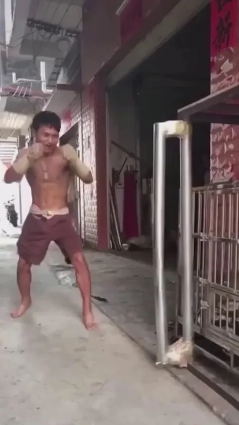 Muay Thai Shin Conditioning Level 10000 😮