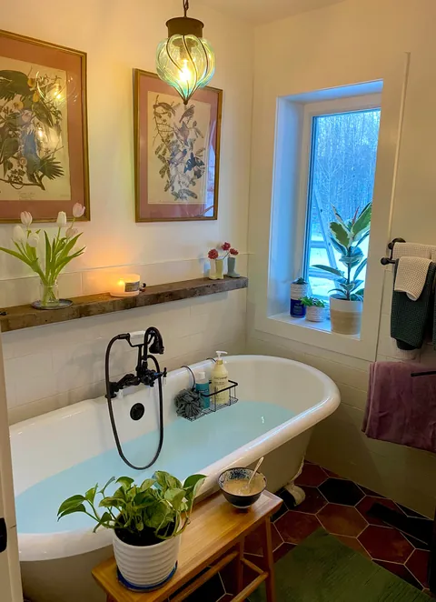 A Vermont home I just finished renovating ☺️ Which is your favorite room?