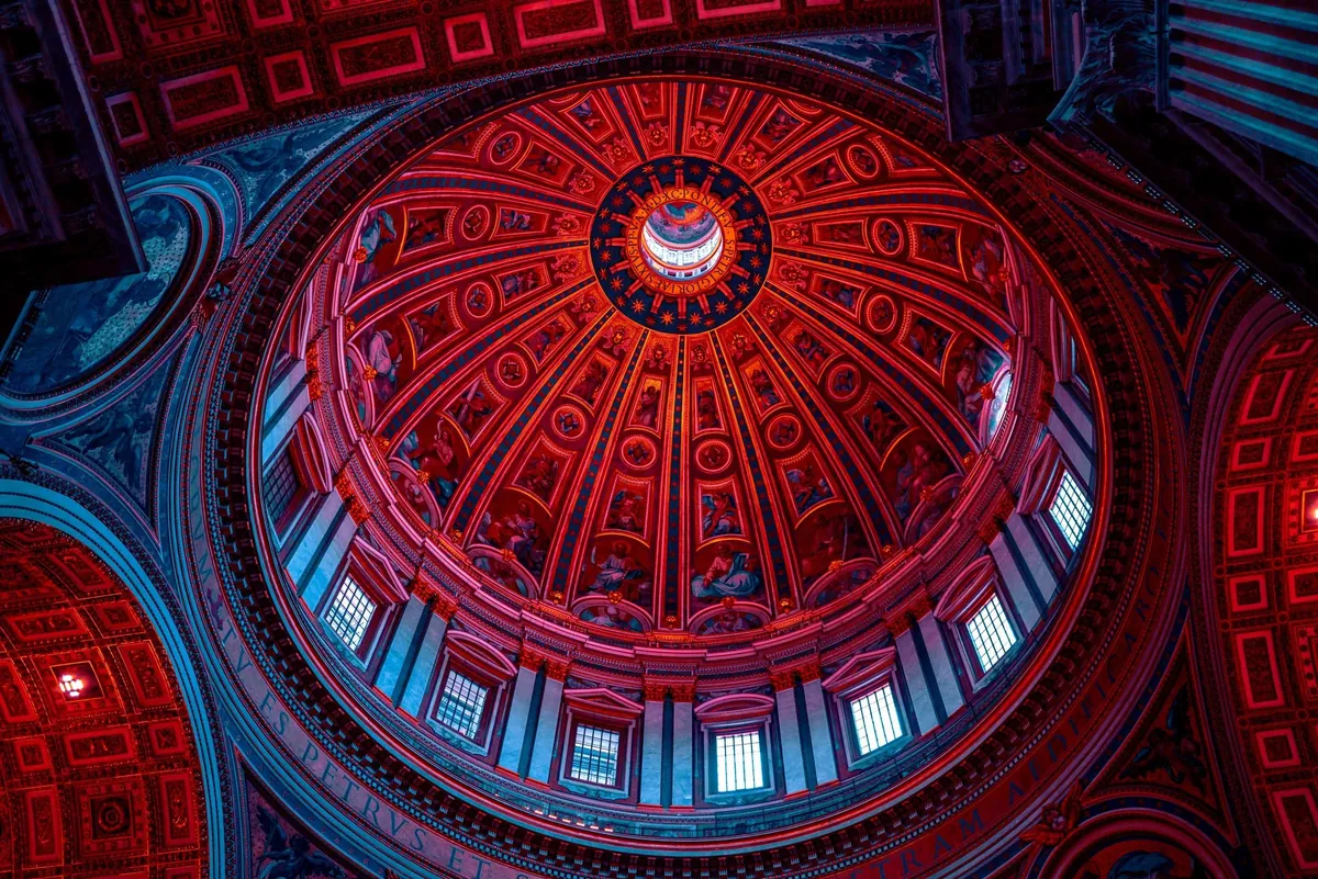 Vatican : St Peter Basilica in red and blue