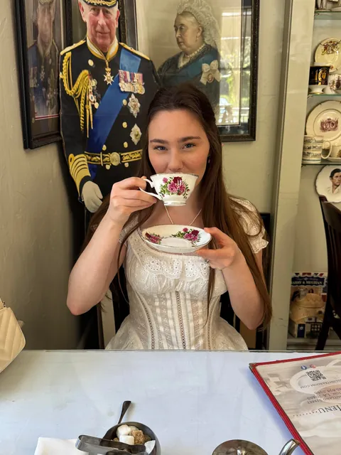 My outfit for tea with my friend