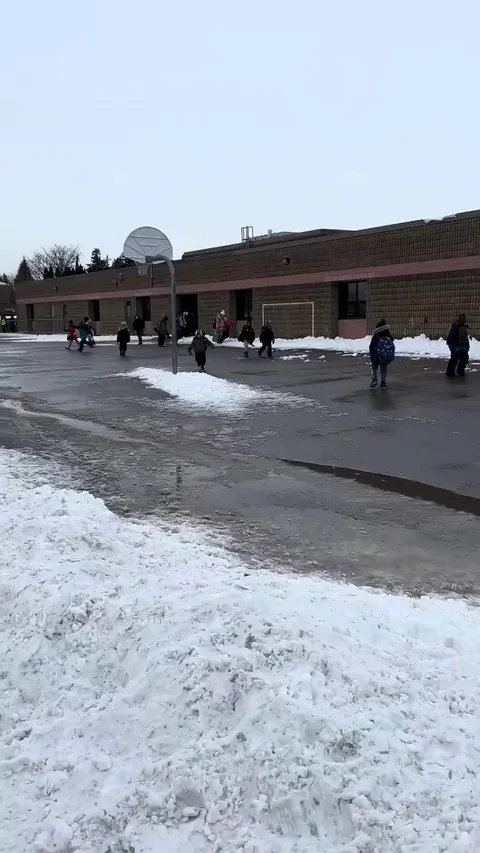 Kids have the best friends