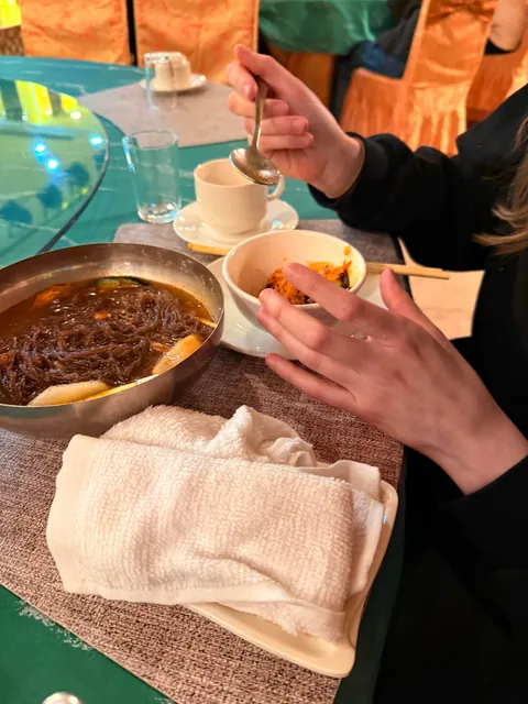 I visited a North Korean restaurant while traveling in China