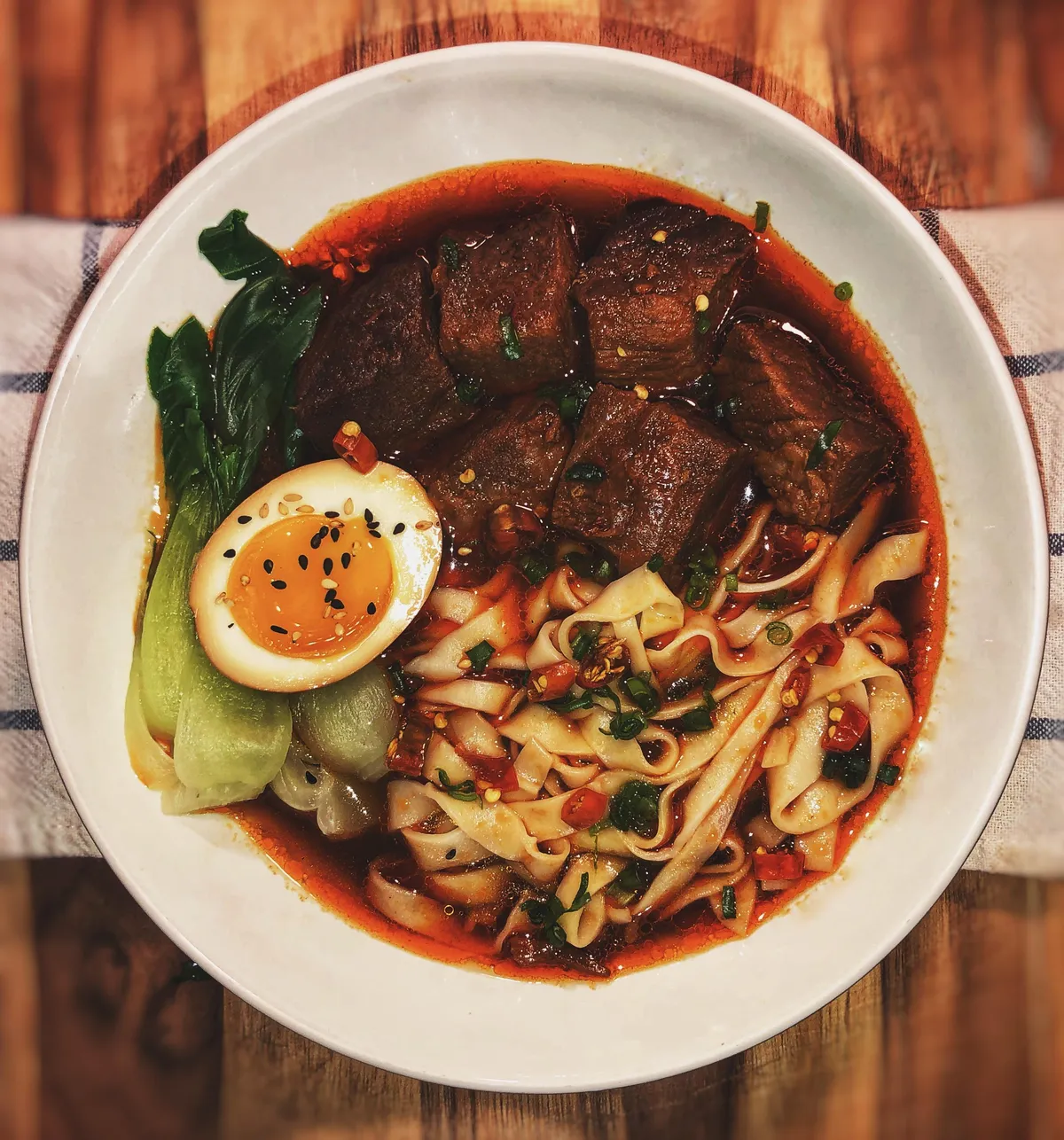 Sichuan Style Braised Beef with Hand Pulled Noodle Or 川味紅燒牛肉面 [OC]
