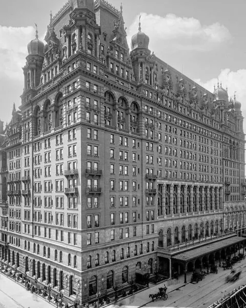 The Waldorf-Astoria Hotel in c. 1900. The hotel was demolished in 1929 and replaced by the Empire State Building. New York City, USA.