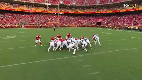 [Highlight] Fox rules analyst Dean Blandino on the tush push: "I am done with the tush push, guys. It's a hard play to officiate."