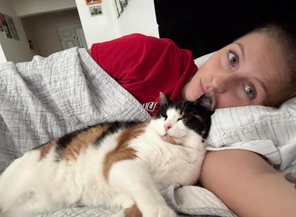 27F just discovered this group. Give me your best roast