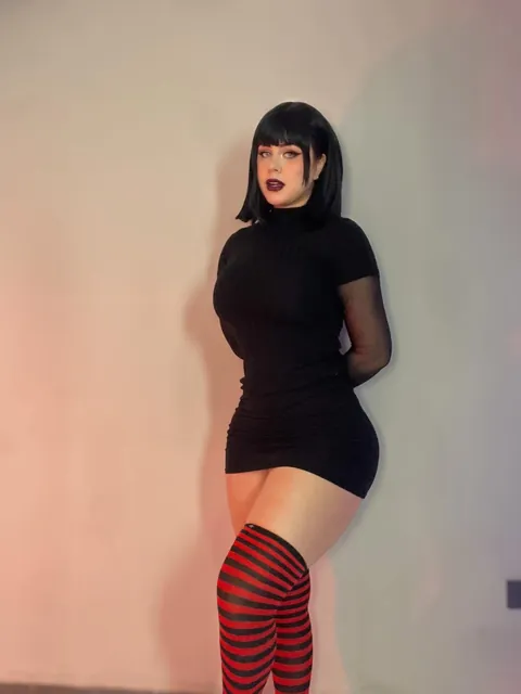Mavis [Hotel Transylvania] by (yisselroa)