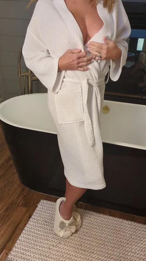 Undressing me is easy...chop chop...lol