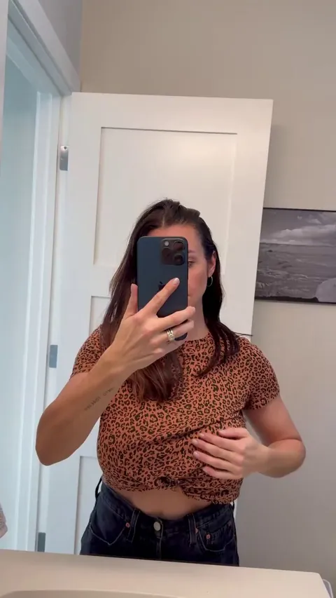 Quick flash of my milf tits