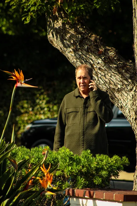 protest outside the LA mayor’s house criticized her compliance with ICE; LAPD came in droves [OC]