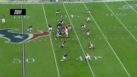[Highlight] Arian Foster embarrasses the Cincinnati defense to extend the Texans lead.