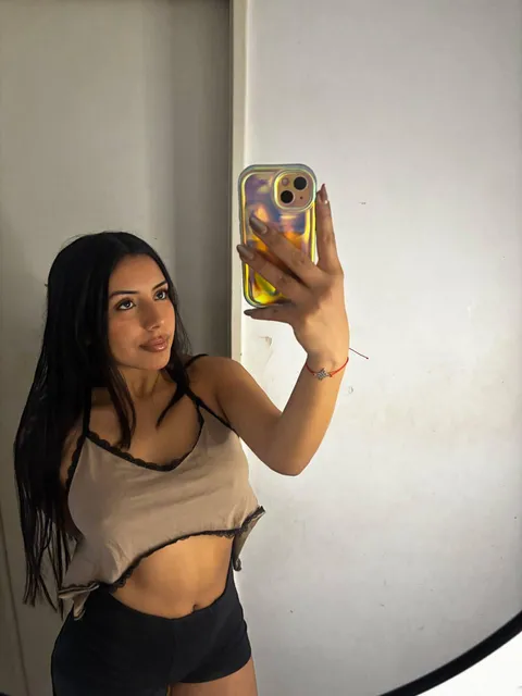 Morning selfie in the mirror
