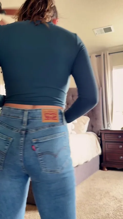 On all fours. Breeding hole bare. Hurry up.