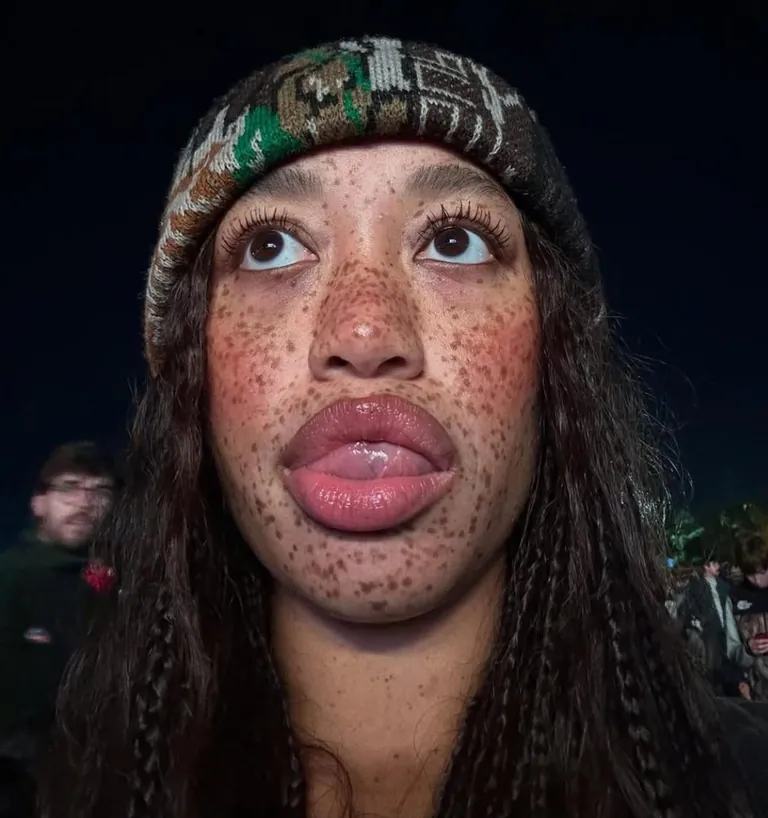 got them kinda lips to cum on.