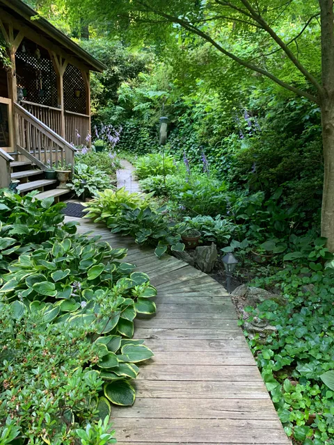 This walkway outside my grandmothers house is beautiful.