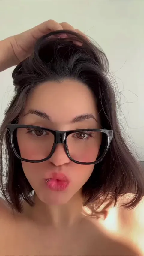 With short hair I realized that I am more adorable