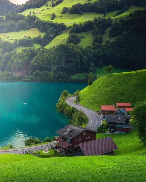 🔥 A collection of photos showing how breathtaking Switzerland looks