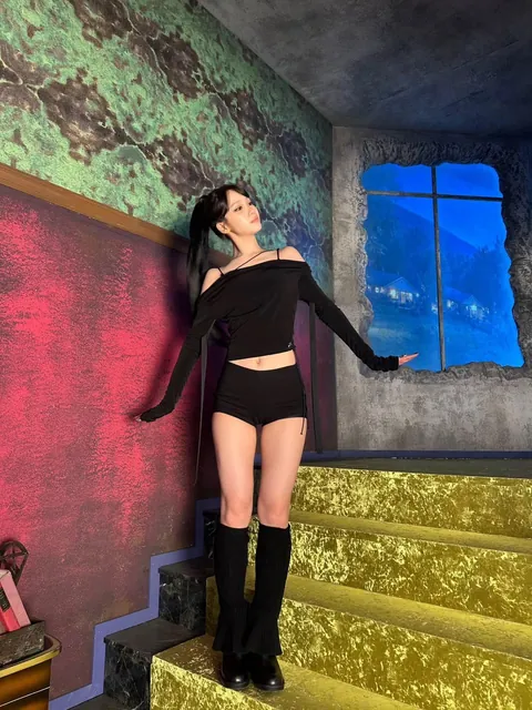 LE SSERAFIM - Chaewon