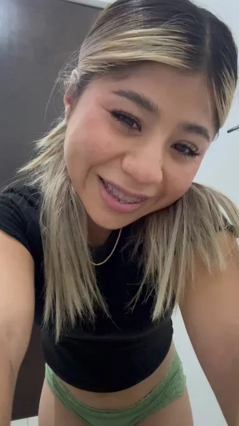 bracefaced 4 feet petite says hi