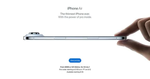 Slightly different design on the South Korean Apple website