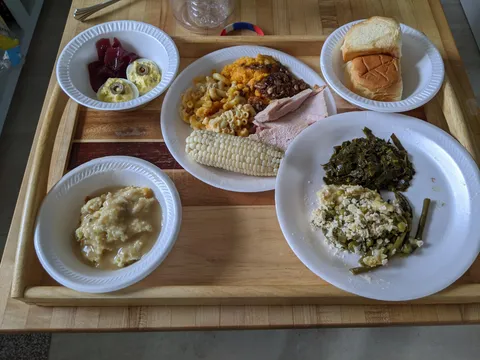 A neighbor I've never even spoken to saw that I was home alone all day on Thanksgiving and brought me this 😭