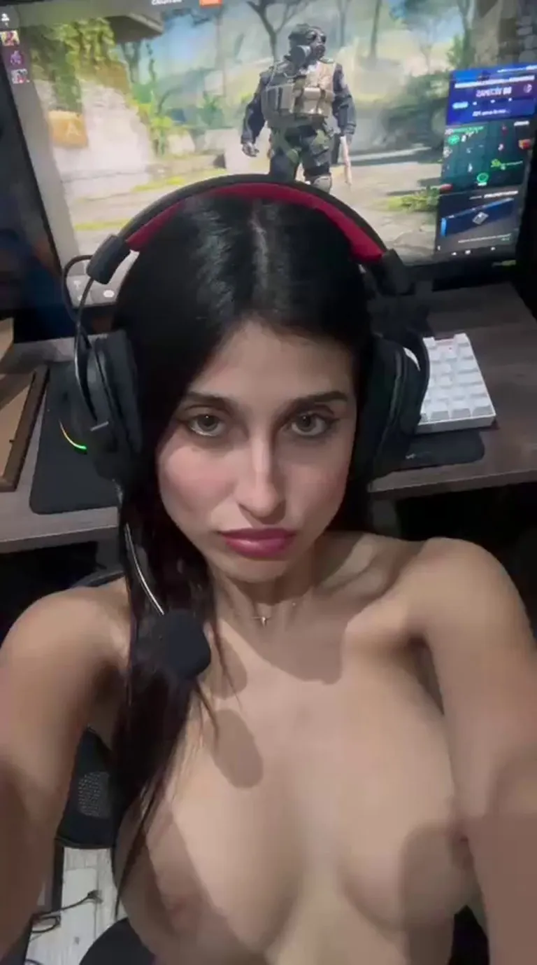 Lets play... but loser has to give head 🥵🥵