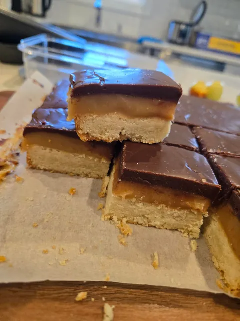 [Homemade] Millionaire's Shortbrwad