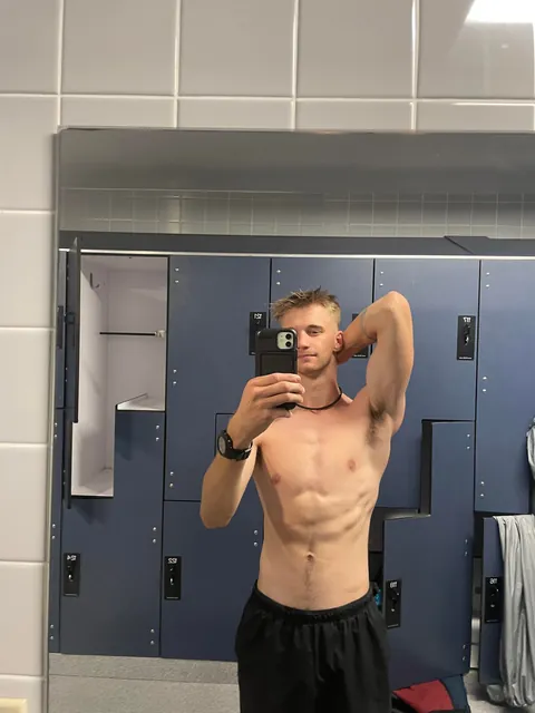 (19m) wondering what reddit thinks about my teen cock..