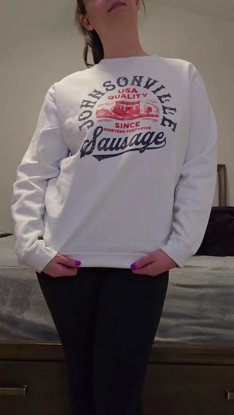 A sexy drop out of an innocent lazy day outfit