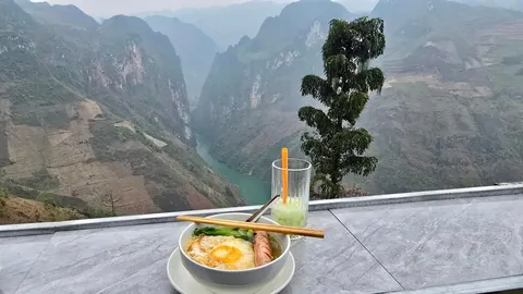 What are the most unforgettable food you’ve tried while traveling?