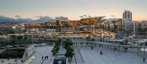Mercat dels Encants- Street market in Barcelona, Spain - B720 architects (2013)
