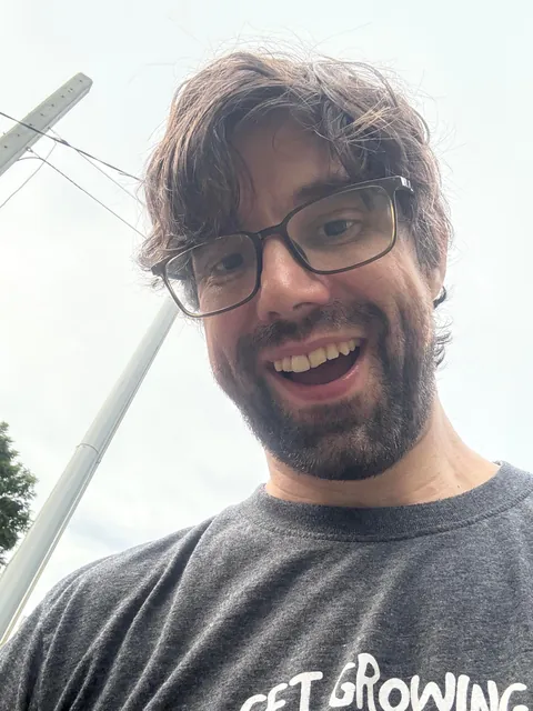 Teacher and 40 yr old divorced dad living in Bangkok, do your worst ;)