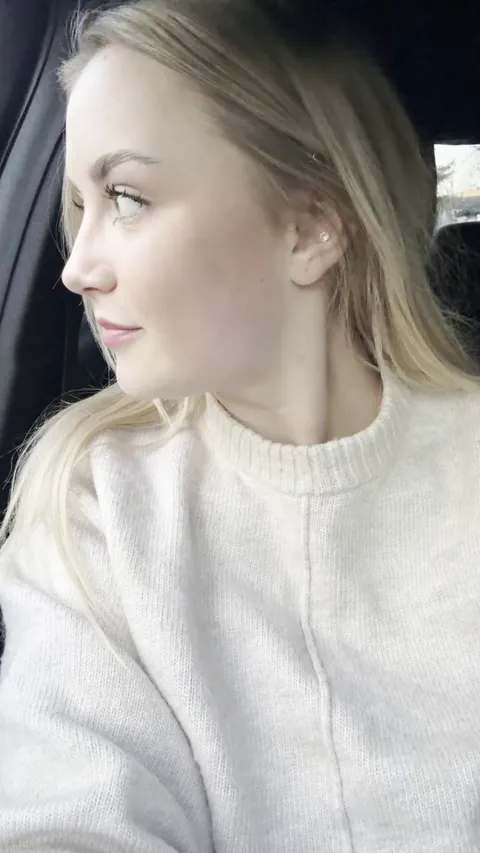 risky flash in the public parking lot