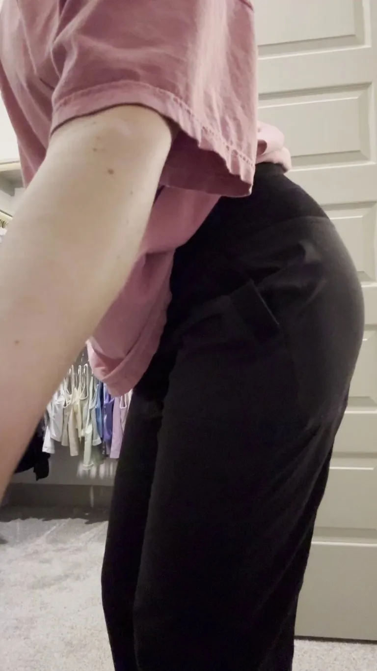 do u like watching me strip?