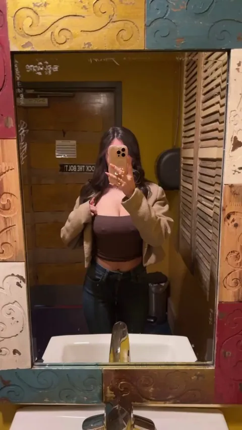 Would you tittyfuck a 95 pound slut??😈😈 [reveal]