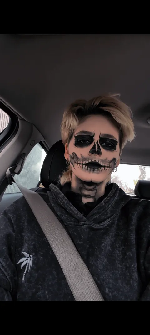 Halloween makeup+ some recent favs