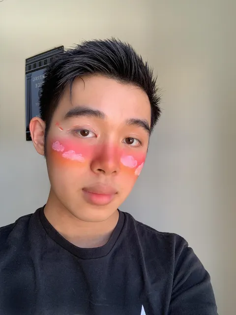 First post here, new to makeup so please be gentle😭🥺