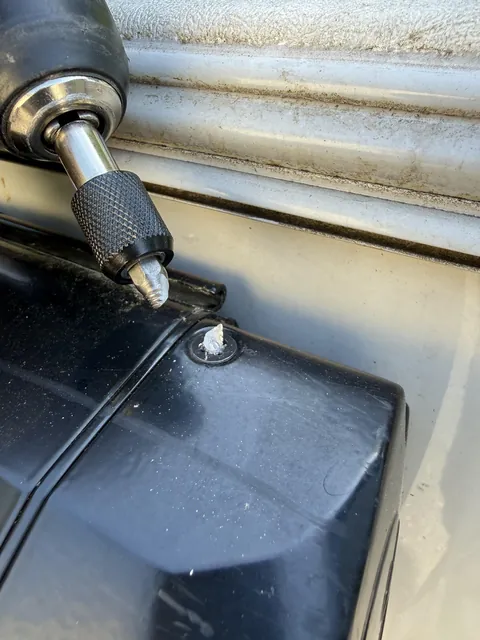 Stripped, screw, extractor broke off in the screw!! it's so much worse now..lol