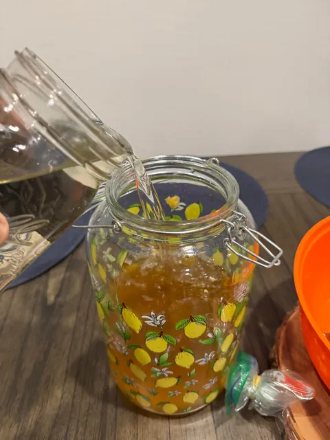 [Homemade] Limoncello