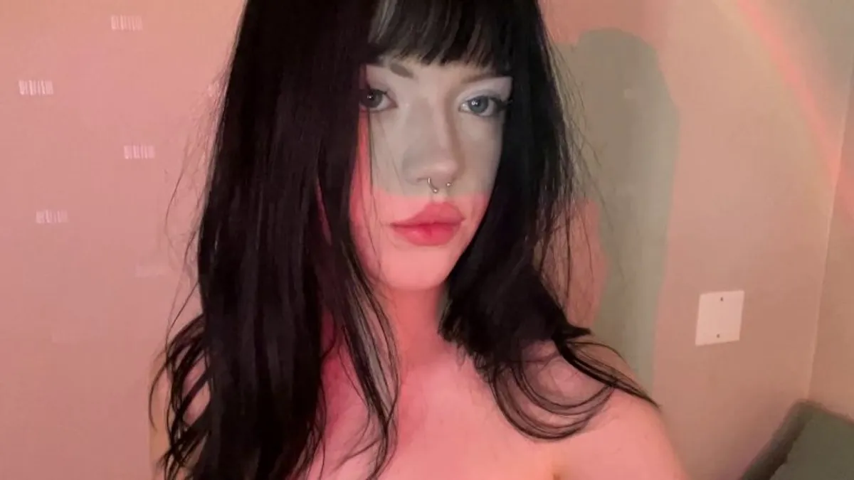 Is this a breedable freshman body... im 19 btw