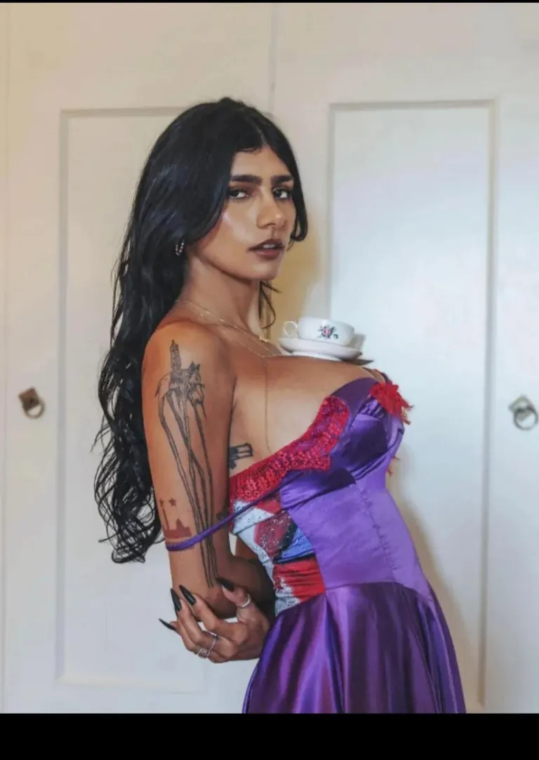 Goon for her, breed mommy as hard as you fucking can