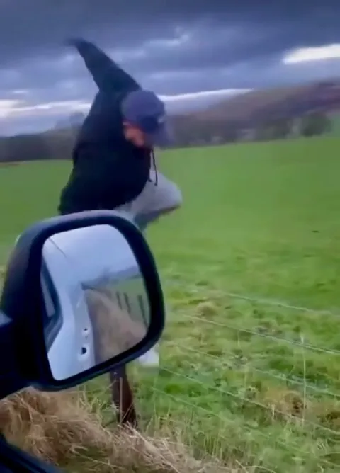 Baa-rilliant Act of Kindness: Bro Helps a Sheep Having a Bad day