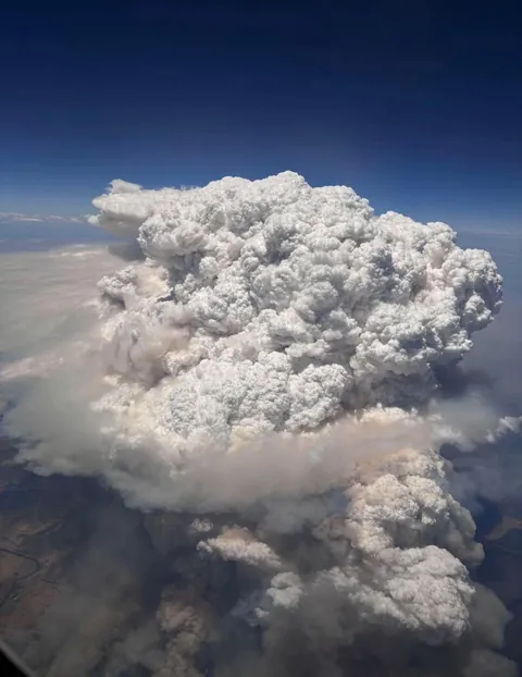 Photo from a Melbourne-Sydney flight of the Longwood Fire.