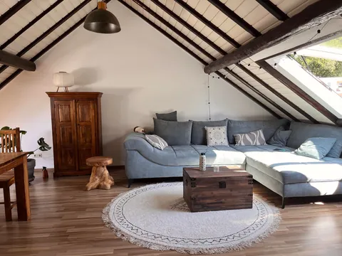 Attic living room 💛
