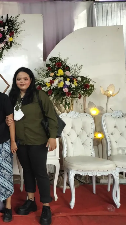 Make me laugh, it's my 27th birthday