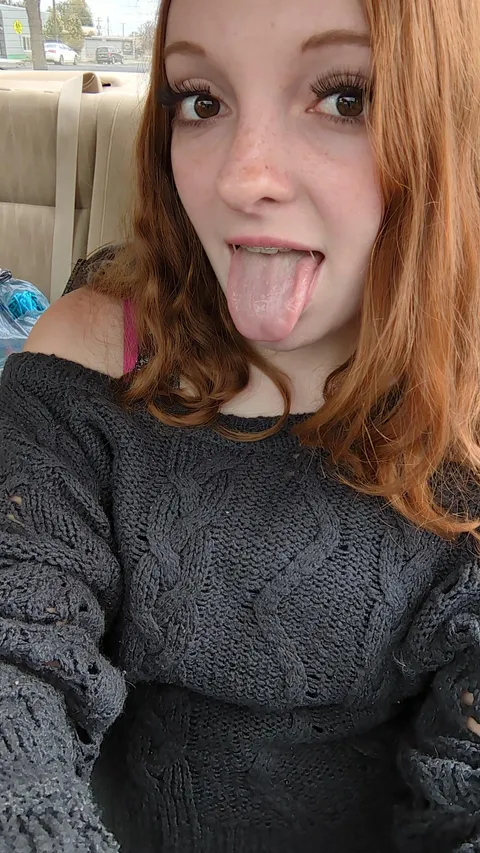 Yet another tongue pic 