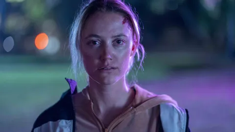 First Image of Maika Monroe ('It Follows') in Crime-Thriller 'In Cold Light' - Ava attempts to go straight after prison, but after witnessing her twin brother's murder, she is forced to run for her life. - Also Starring Troy Kotsur &amp; Helen Hunt